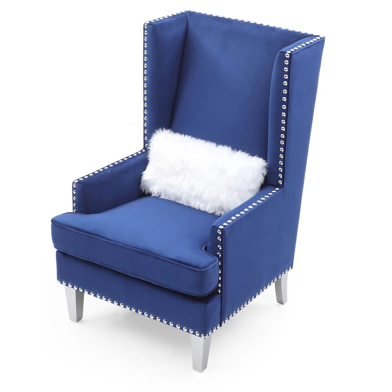 Poltrona decorativa in velluto con schienale alto e borchie