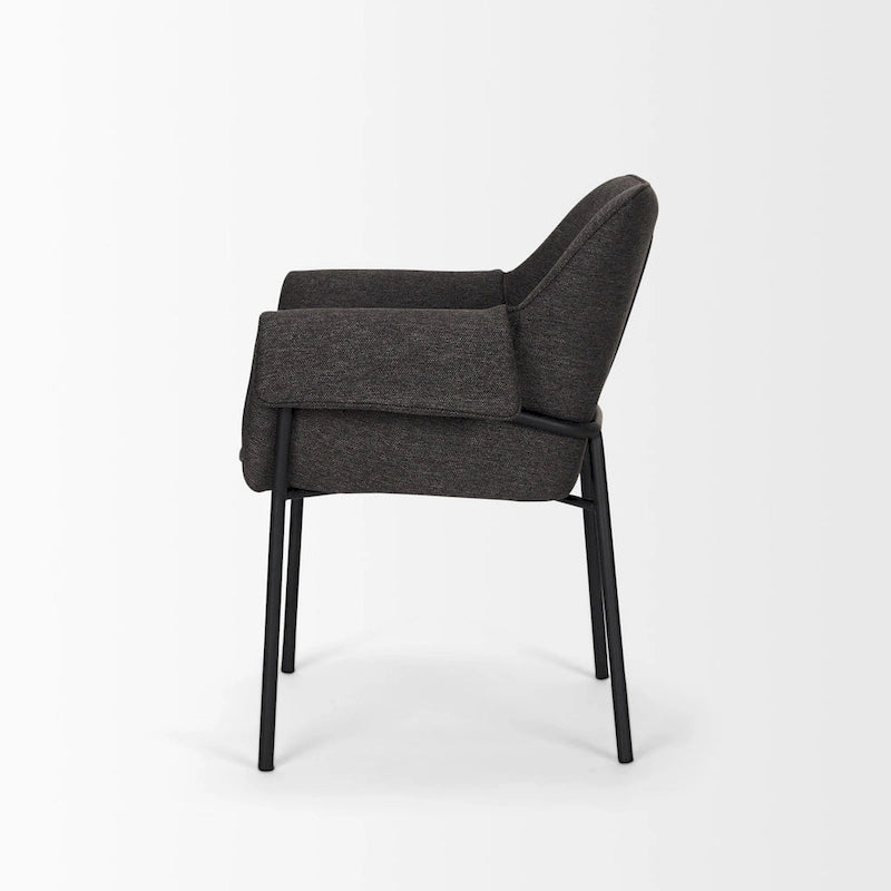 Chaise de salle à manger en bouclé crème avec structure en métal noir mat