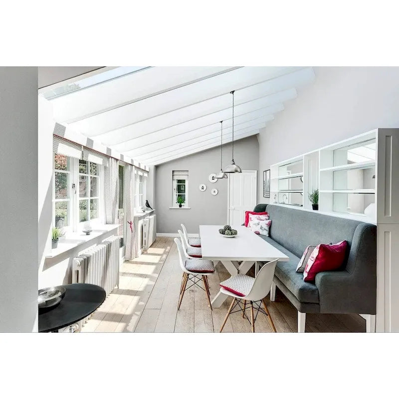 Lot de 2 chaises de salle à manger modernes du milieu du siècle, siège coque en plastique sans accoudoirs et piètement Eiffel en bois naturel, rouge