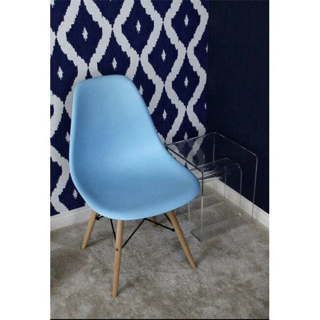 Lot de 2 chaises de salle à manger modernes du milieu du siècle, siège coque en plastique sans accoudoirs et piètement Eiffel en bois naturel, rouge